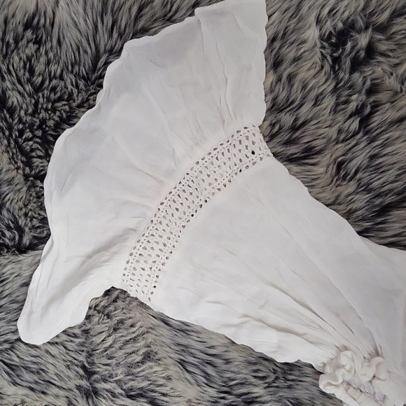 Earthbound trading company flowy crop top - Picture 3 of 3